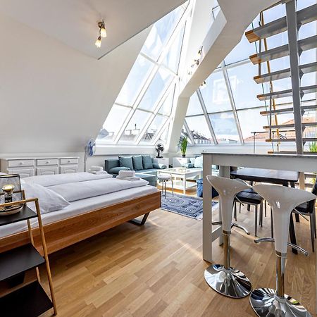 Penthouse Suites By Jr City Apartments ウィーン エクステリア 写真