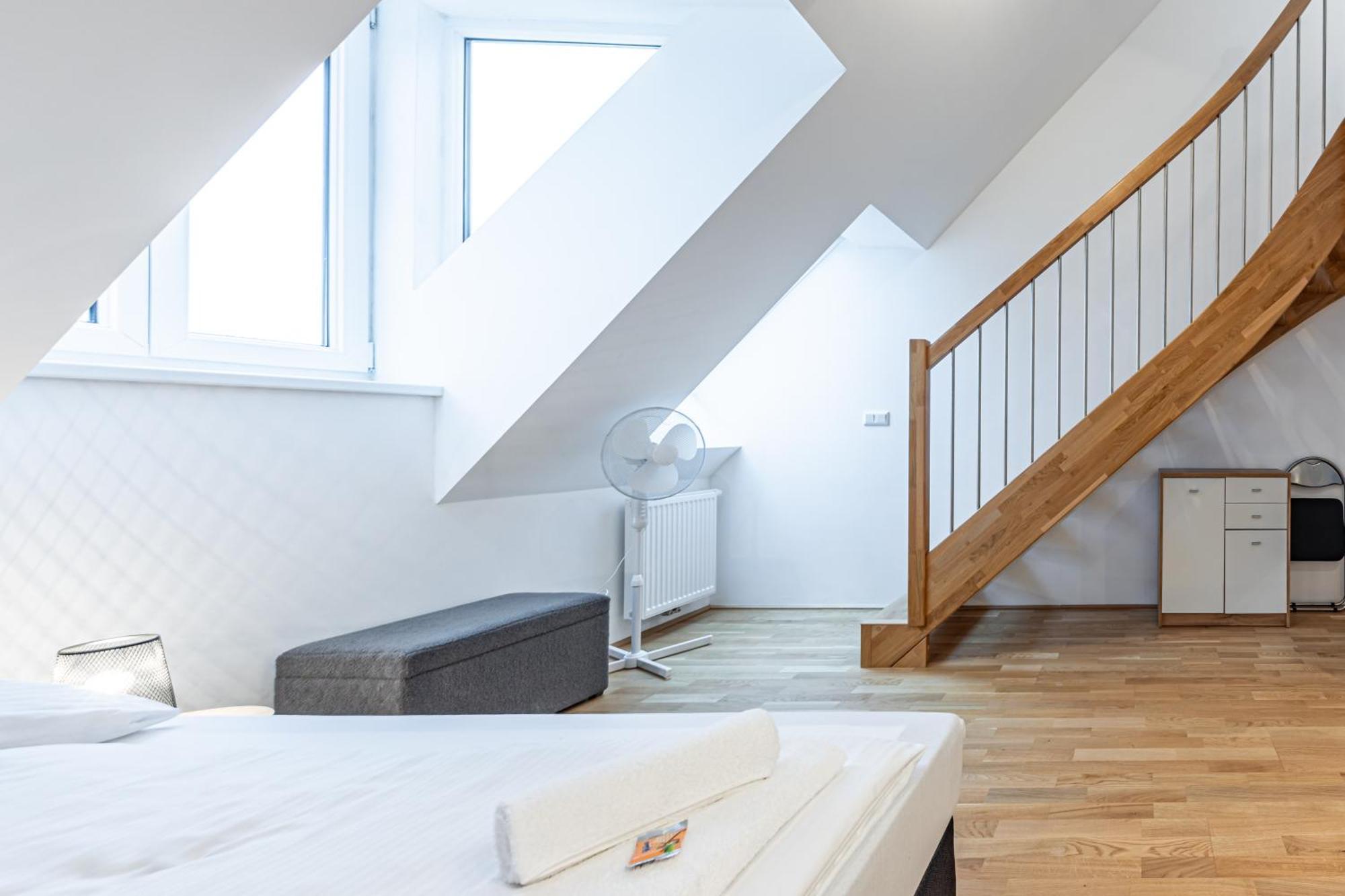 Penthouse Suites By Jr City Apartments ウィーン エクステリア 写真